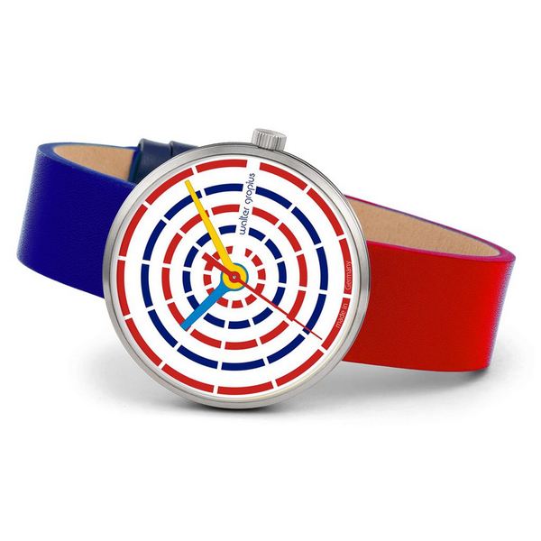 walter_gropius_space_loops_limited_edition_blau_rot_armbanduhr_bauhausuhr_WG018-02