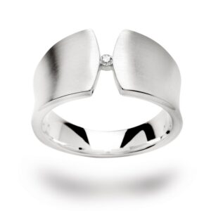 Silberring in Spannringoptik mit Brillant
